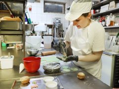 Szeged, A Cappella, cukrászda, sütemény, torta, kalács, húsvét