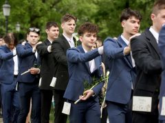 Szeged, Kőrösy József iskola, ballagás, Stefánia