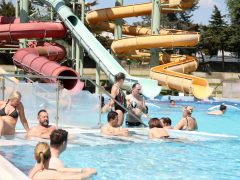 Szeged, Napfényfürdő Aquapolis Szeged, SZUE, strand, május 1., strand szezon