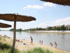 Szeged, Lapos, szabadstrand, strand, fürdés, meleg, Tisza