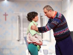 Szeged, Szegedi Nemzeti Színház, Alföldi Róbert, A szent, próba, színház, kultura