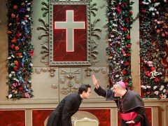 Szeged, Szegedi Nemzeti Színház, Alföldi Róbert, A szent, próba, színház, kultura