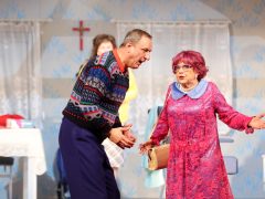 Szeged, Szegedi Nemzeti Színház, Alföldi Róbert, A szent, próba, színház, kultura