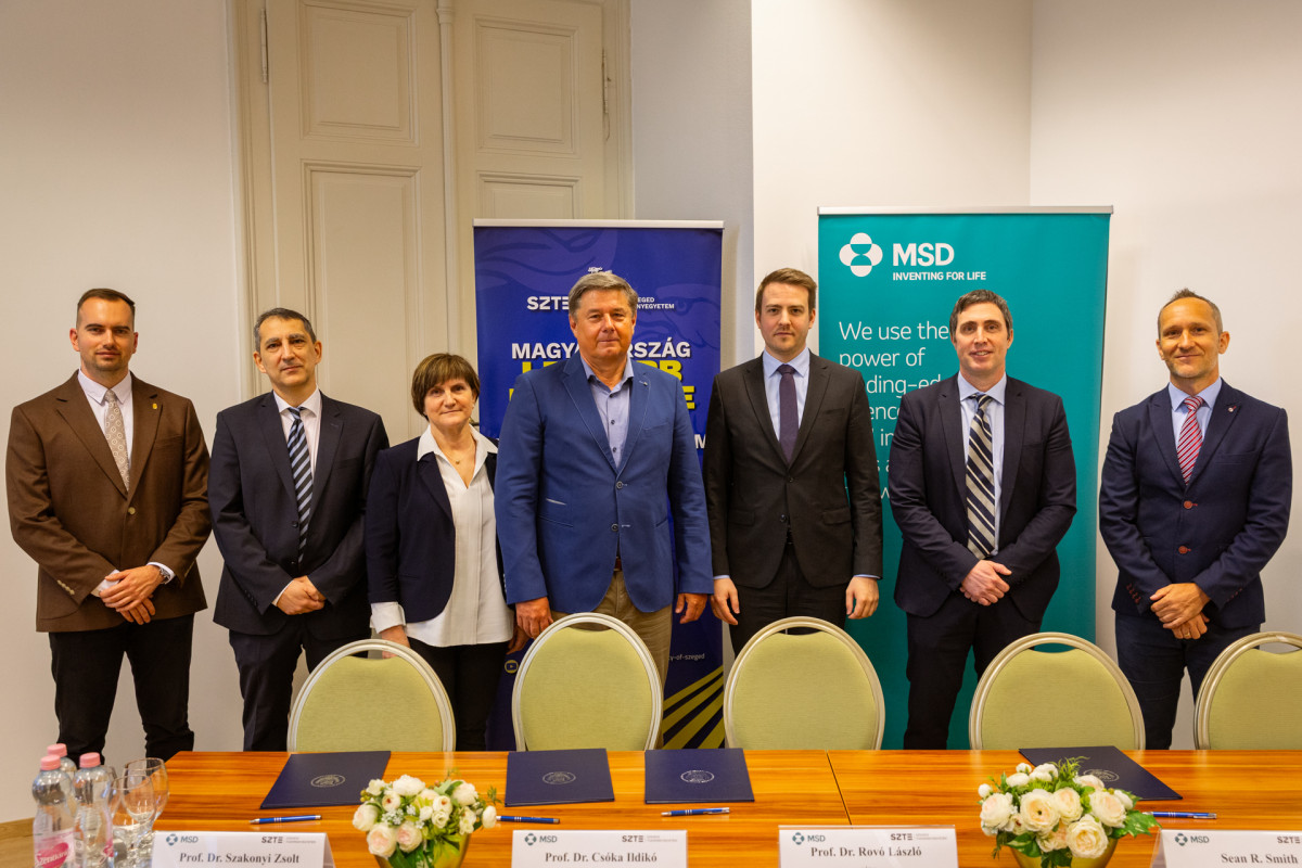 Közös ipari partnerségi tanszéket indított a Szegedi Tudományegyetem és az MSD. Fotó: SZTE/Kovács-Jerney Ádám