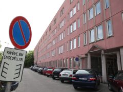 Szeged, kiköltöztek, Szegedi Rendőrkapitányság, rossz statikai állapot, Párizsi körút, épület, rendőrség