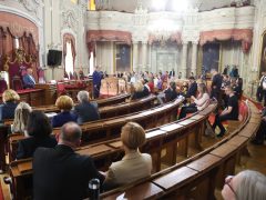 Szeged, művészeti díjak, pályakezdői támogatások, Szeged Sportolója díj, díjátadás, városháza