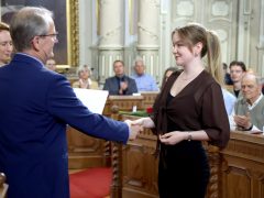 Szeged, művészeti díjak, pályakezdői támogatások, Szeged Sportolója díj, díjátadás, városháza