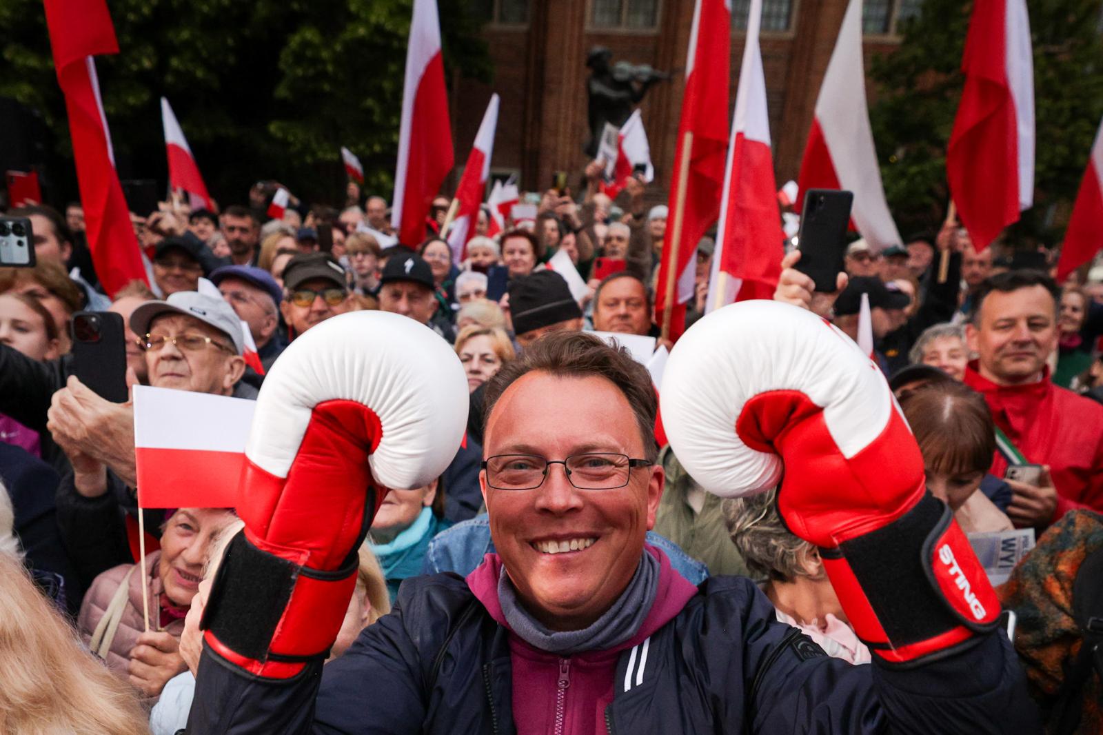 Lengyel elnökválasztás - Rafal Trzaskowski és Karol Nawrocki csekély különbséggel jutott a második fordulóba. Fotó: Karol Nawrocki hivatalos Facebook-oldala