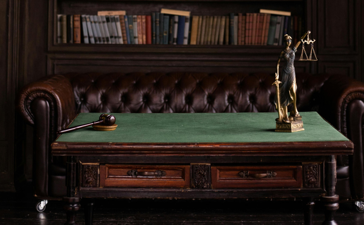 Bírók Törvényjavaslat. Tiltakozás.