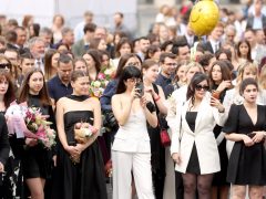 Szeged, SZTE, Orvostudományi Kar, végzős hallgatók, ballagás, Dóm tér, klinika kert