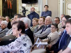 Szeged, nyugdíjas egyesületek, fogyatékkal élő személyek életminőségét segítő civil szervezetek, civil szervezetek, támogatás, Botka lászló, polgármester, városháza