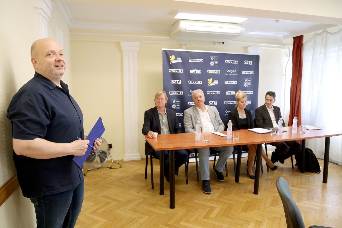 Szeged, SZTE Szedeák, kosárlabda , sajtótájékoztató, sport