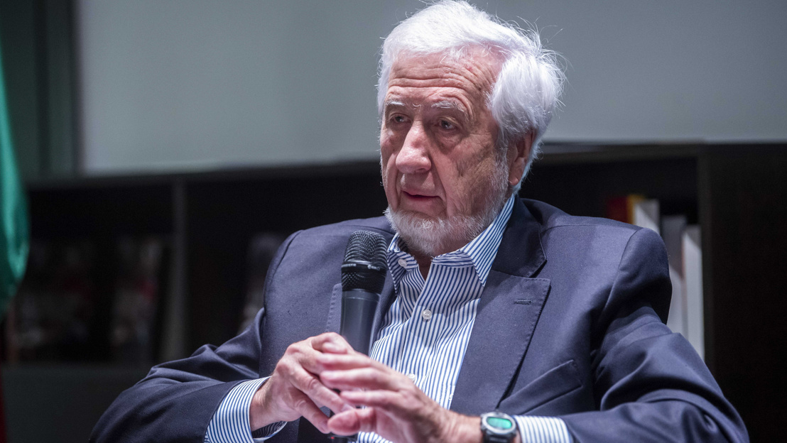 Kalapáccsal támadtak rá az Antall-kormány volt külügyminiszterére. Fotó: MTI/Balogh Zoltán