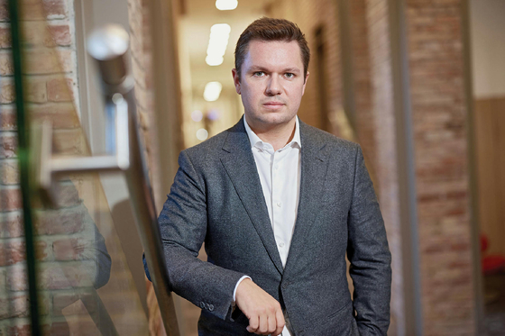 Matolcsy Ádám. Luxus. Pénz. Márka. Fotó: hvg.hu