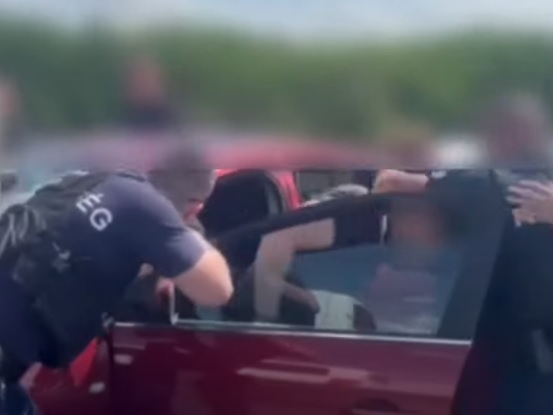 Nem finomkodtak a rendőrök a szabolcsi drogdílerekkel