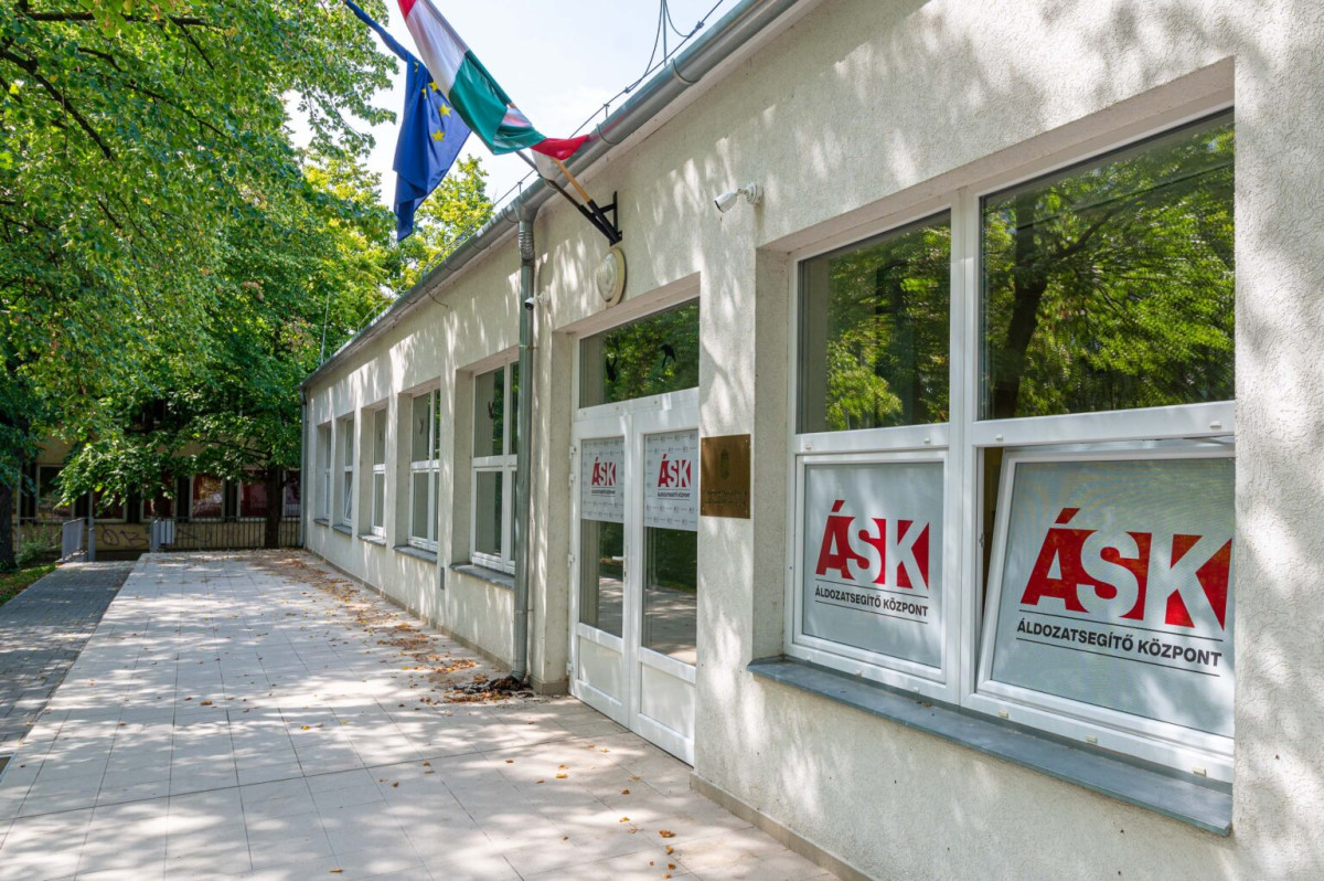 Áldozatsegítő Központ. Szeged. Áldozatok. Fotó: vansegitseg.im.gov.hu