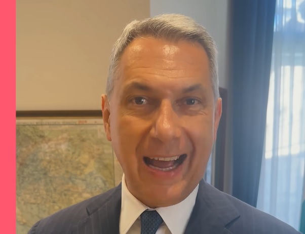 Lázár János: a Tisza Párt „rátámadt a magyar vasútra”