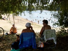 Szeged, Sárga, szabadstrand, strand, nyár, meleg, hőség, kánikula, fürdőzés, napozás, Tisza, Tisza part