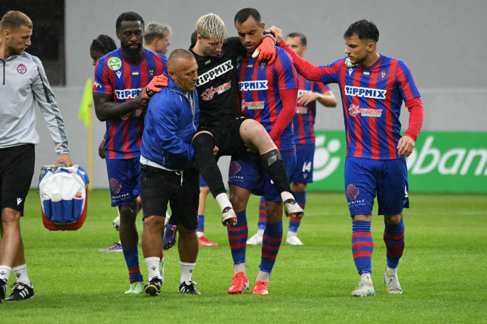 Térdműtét előtt áll Tóth Balázs, a Szpari kapusa