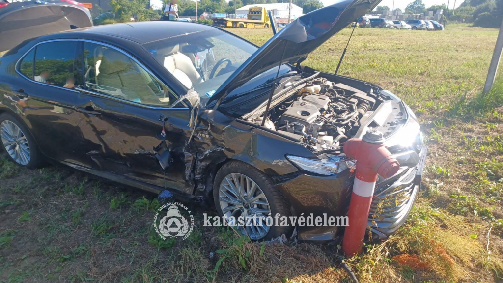 Hármas karambol Nyíregyházán